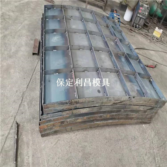 風機（jī）鋼模板