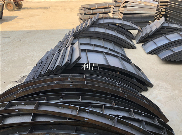 現澆拱形骨架模具