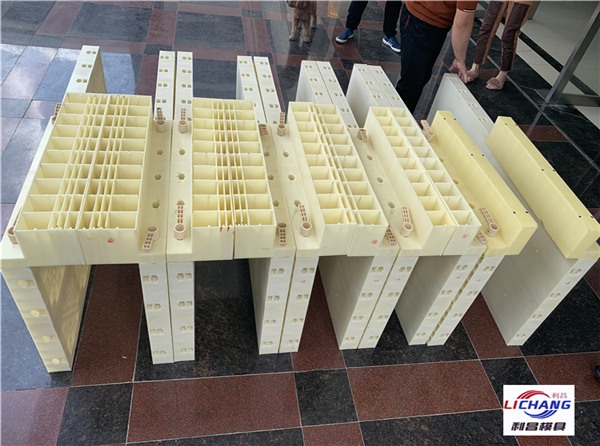 路基電（diàn）纜溝模具_工程案（àn）例